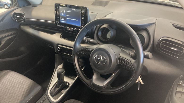 Toyota Yaris 1.5 Hybrid Design 5dr CVT Hybrid Hatchback